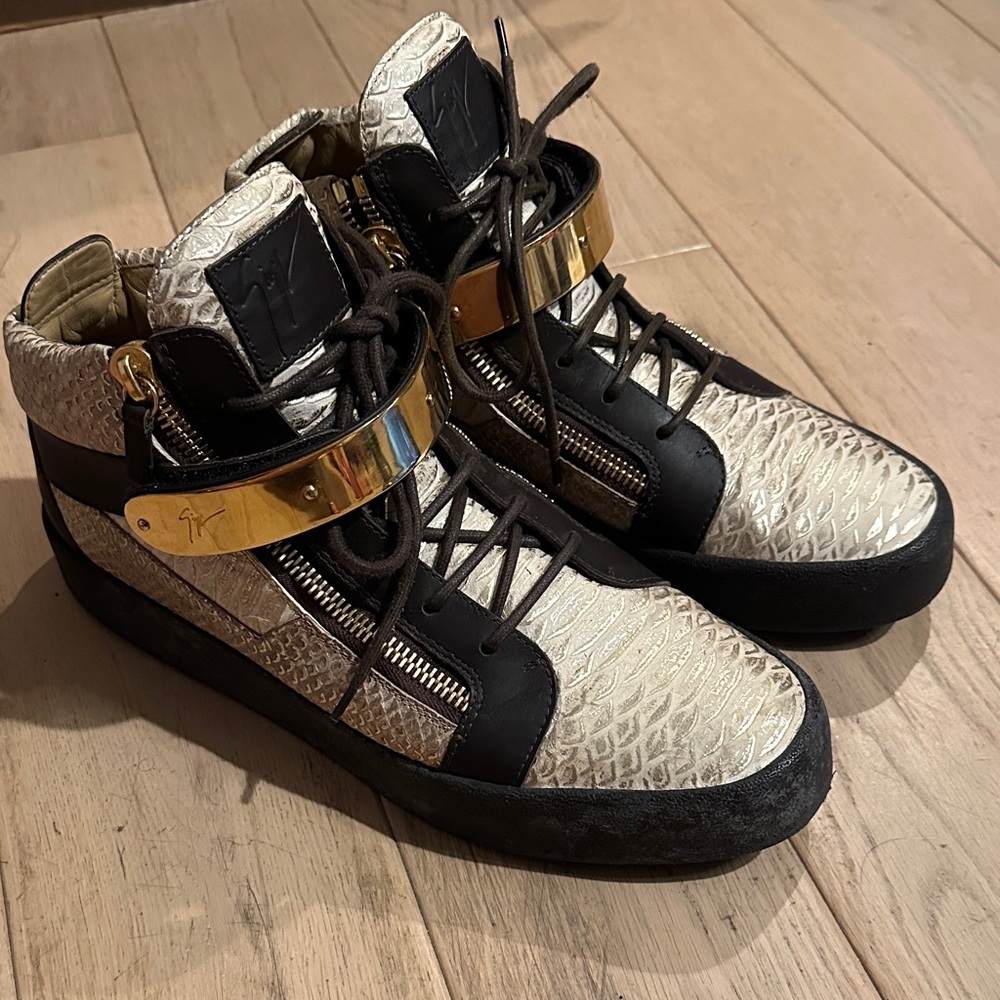 Giuseppe Zanotti python Embossed Trainers! Size 4… - image 1